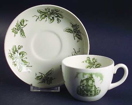 WW121 Flat Cup & Saucer Set