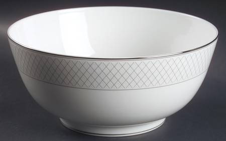 Crosshaven Platinum 9" Salad Serving Bowl