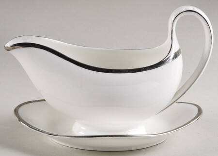Sterling Gravy Boat with Attached Underplate