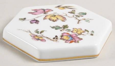 Swallow (No Design Edge, Gold Trim) Lid for Hexagonal Box