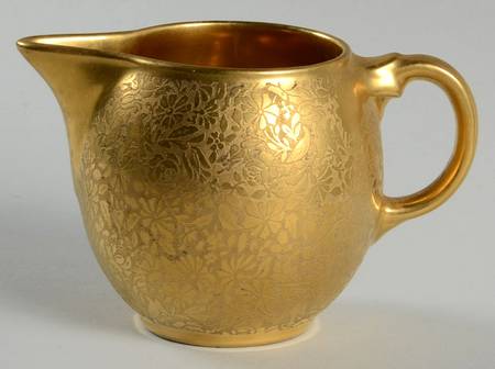 Doves, Roses and Daisies Creamer