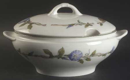 Blue Delphi Round Covered Vegetable