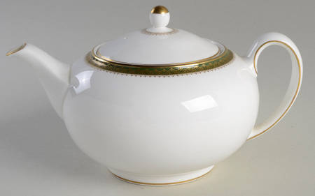 Chester Teapot & Lid