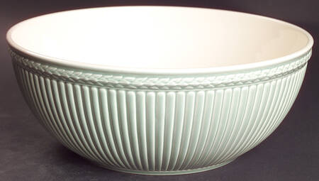 Edme Green 10" Large Salad Serving Bowl