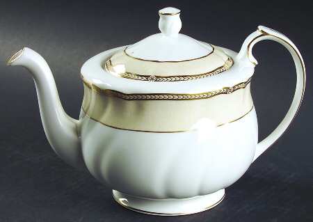 Crown Ivory Teapot & Lid