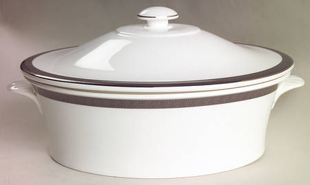 Metropolis Oval Covered Vegetable