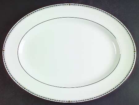 Guinevere 15" Oval Serving Platter