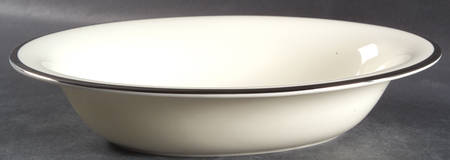 Majesty Platinum 9" Oval Vegetable Bowl