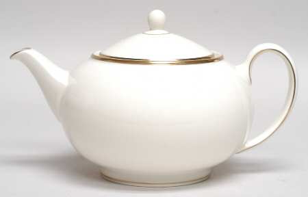 Majesty Gold Teapot & Lid