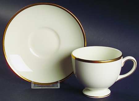Majesty Gold Footed Cup & Saucer Set