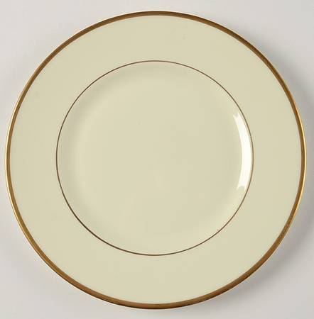 Majesty Gold Luncheon Plate