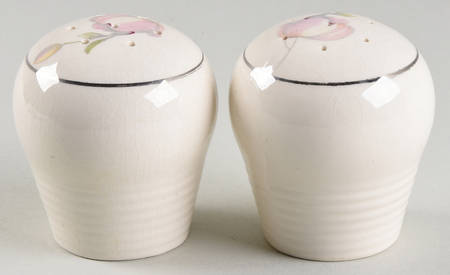 Sylvia Salt & Pepper Set