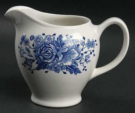 Kew Blue Gravy Boat