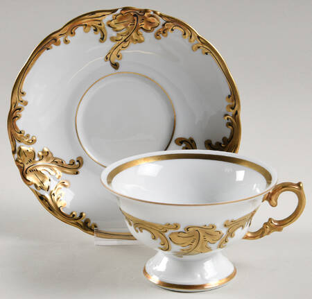 WAV19 Footed Cup & Saucer Set