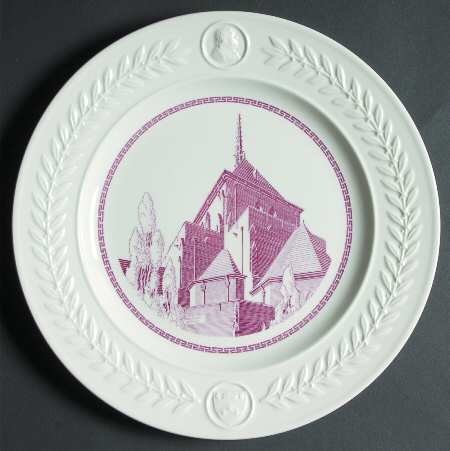University of Pennsylvania Mulberry Dinner Plate