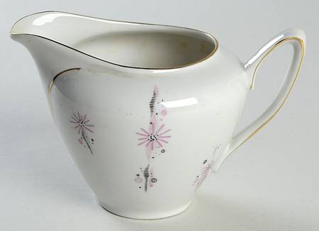 WIG372 Creamer