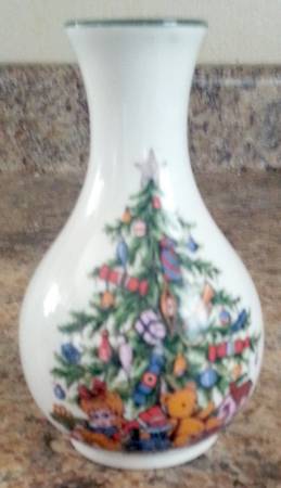 Noel Bud Vase