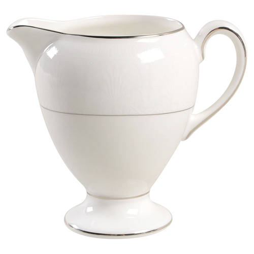 Beresford 2000 Globe Shape Creamer