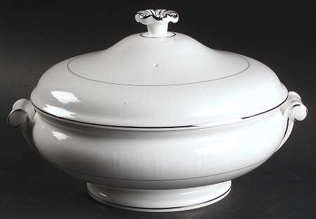 Beresford 2000 Round Covered Vegetable