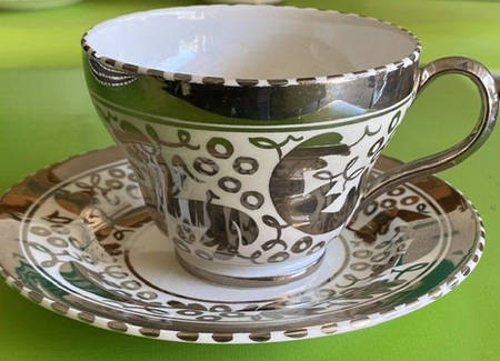 AMH8092 Footed Cup & Saucer Set