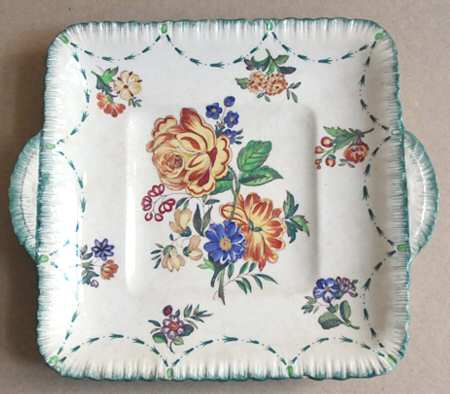 AK8074 Handled Cake Plate