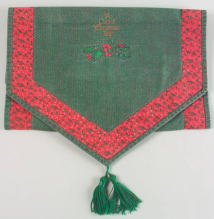 A Cup of Christmas Tea 13" x 36" Cloth Table Runner