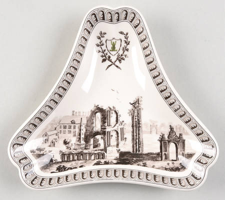 Frog Service Triangular Salad Plate