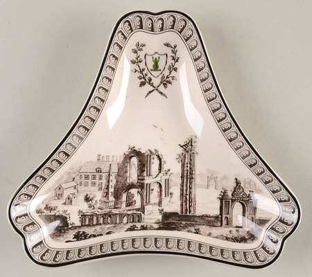 Frog Service Triangular Salad Plate