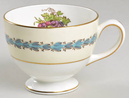 Appledore Leigh Shape Footed Cup