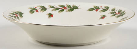 Holly Berry Coupe Soup Bowl