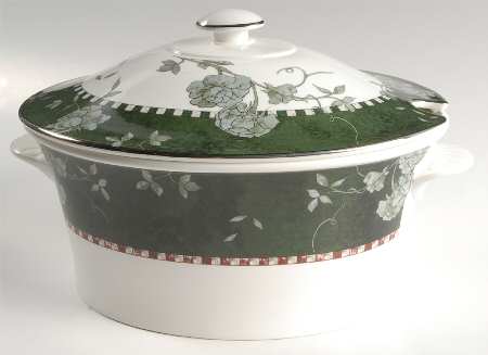 Manhattan Tureen &  Lid
