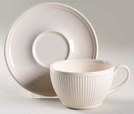Windsor Breakfast Cup & Saucer Set