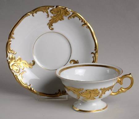 WLB31 Footed Cup & Saucer Set