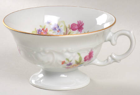 WLB32 Footed Cup
