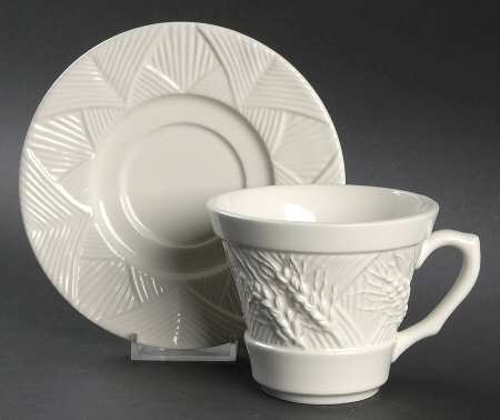 WSO15 Flat Cup & Saucer Set by Williams-Sonoma