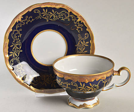 7168 Footed Cup & Saucer Set