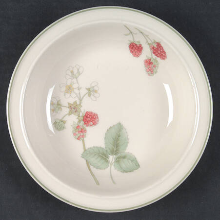 Raspberry Cane (Trim On Edge) Rim Soup Bowl