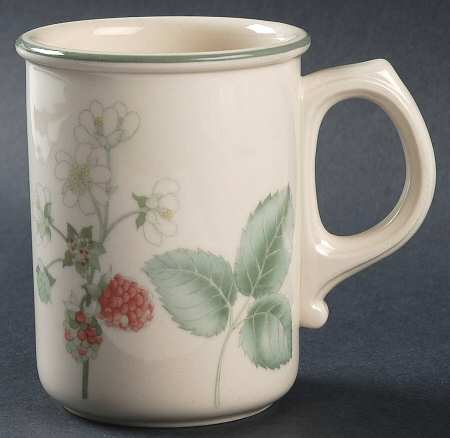 Raspberry Cane (Trim On Edge) Mug