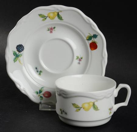 WW170 Flat Cup & Saucer Set