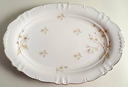 Apple Blossom 15" Oval Serving Platter