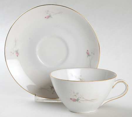 WIG460 Flat Cup & Saucer Set