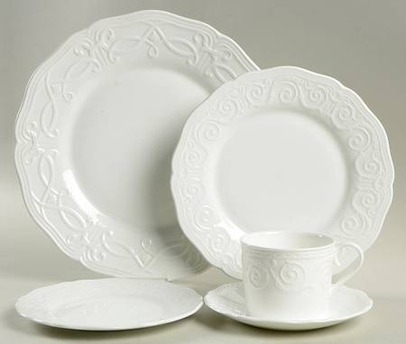 Traditions 5 Piece Place Setting