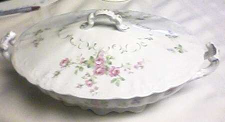 6481-HT Oval Covered Vegetable