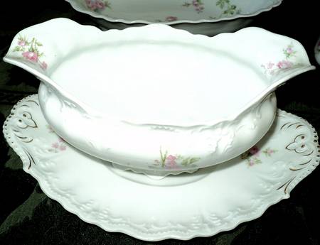 6481-HT Gravy Boat & Underplate