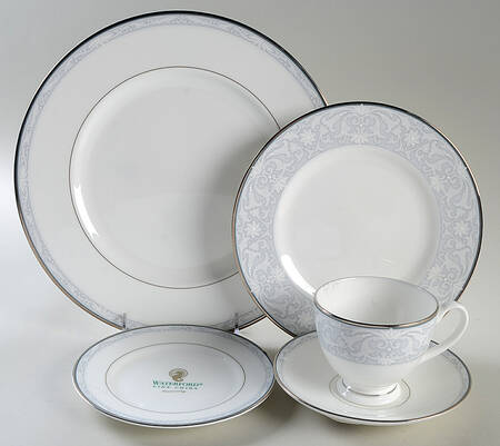 Alana 40  Piece Estate Set
