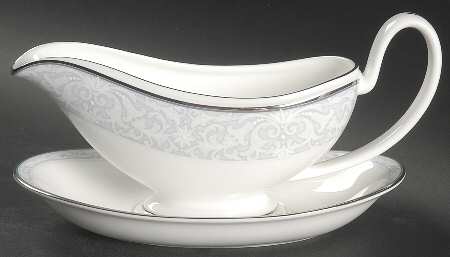 Alana Gravy Boat & Underplate
