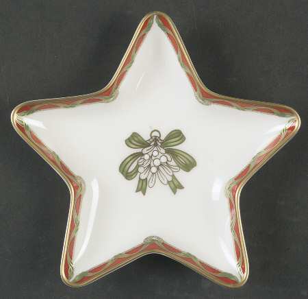 Holiday Ribbons Medium Star Shaped Dish