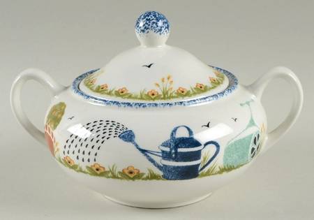 Holly Cottage Sugar Bowl & Lid