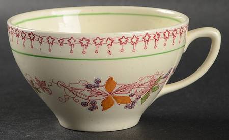 Doris (Red Border, Smooth Rim) Flat Cup