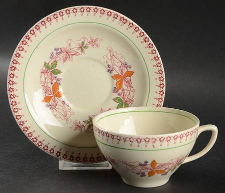Doris (Red Border, Smooth Rim) Flat Cup & Saucer Set